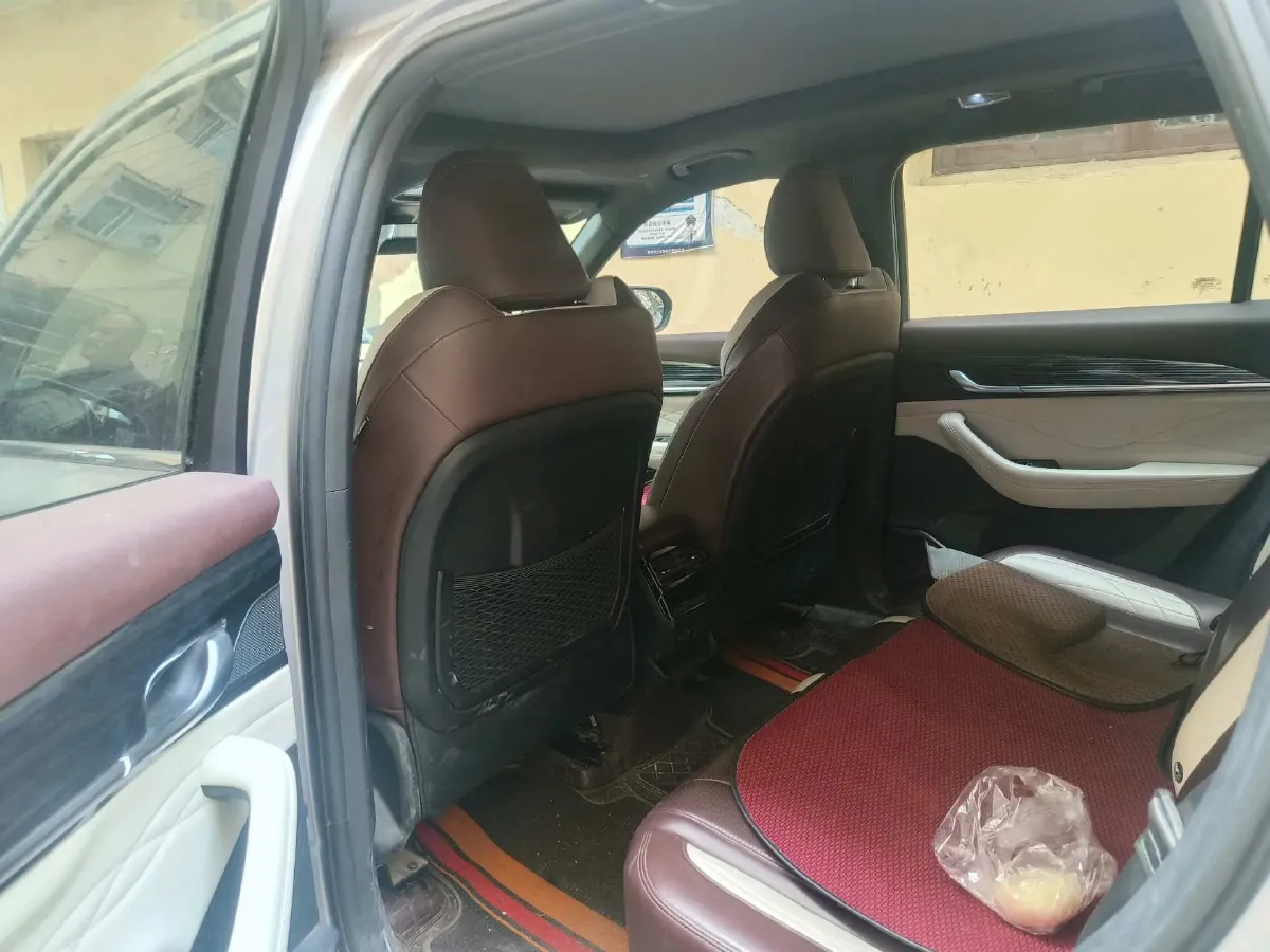 2021 Geely Monjaro 2.0T 218HP L4 7DCT,autocango,china used car exporter,china ev exporter,chinese used car exporter,chinese used ev exporter