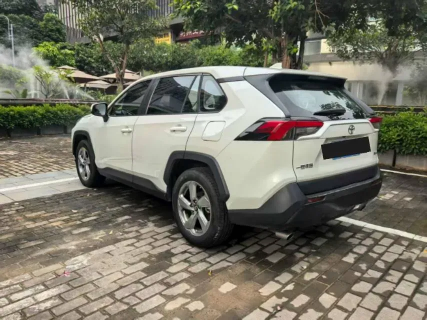 2022 Toyota RAV4 2.0L 171HP L4 CVT,autocango,china used car exporter,china ev exporter,chinese used car exporter,chinese used ev exporter