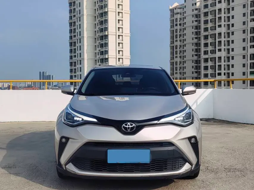 2021 Toyota C-HR 2.0L 171HP L4 CVT,autocango,china used car exporter,china ev exporter,chinese used car exporter,chinese used ev exporter
