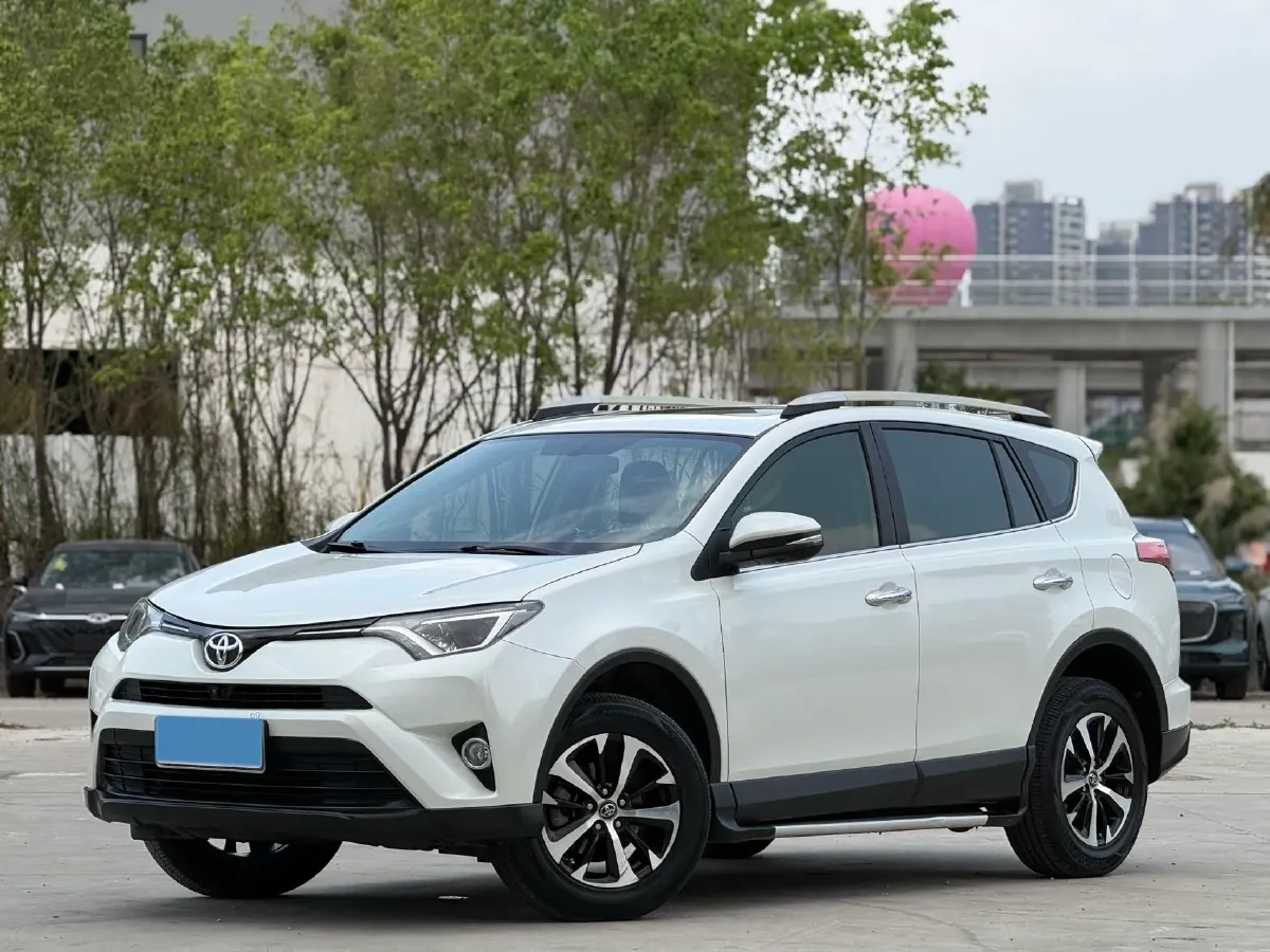 2019 Toyota RAV4 2.0L 151HP L4 CVT,autocango,china used car exporter,china ev exporter,chinese used car exporter,chinese used ev exporter