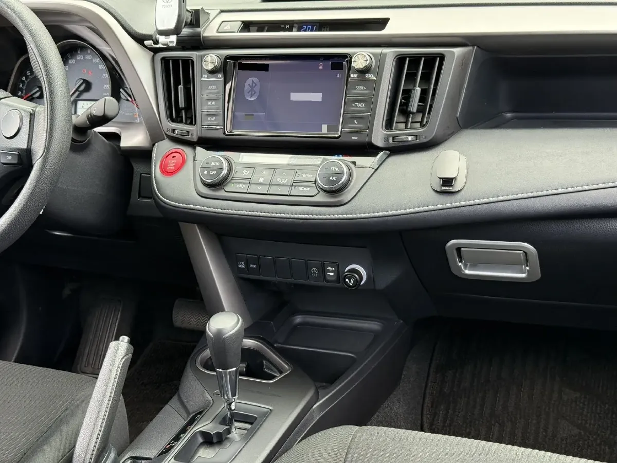 2019 Toyota RAV4 2.0L 151HP L4 CVT,autocango,china used car exporter,china ev exporter,chinese used car exporter,chinese used ev exporter