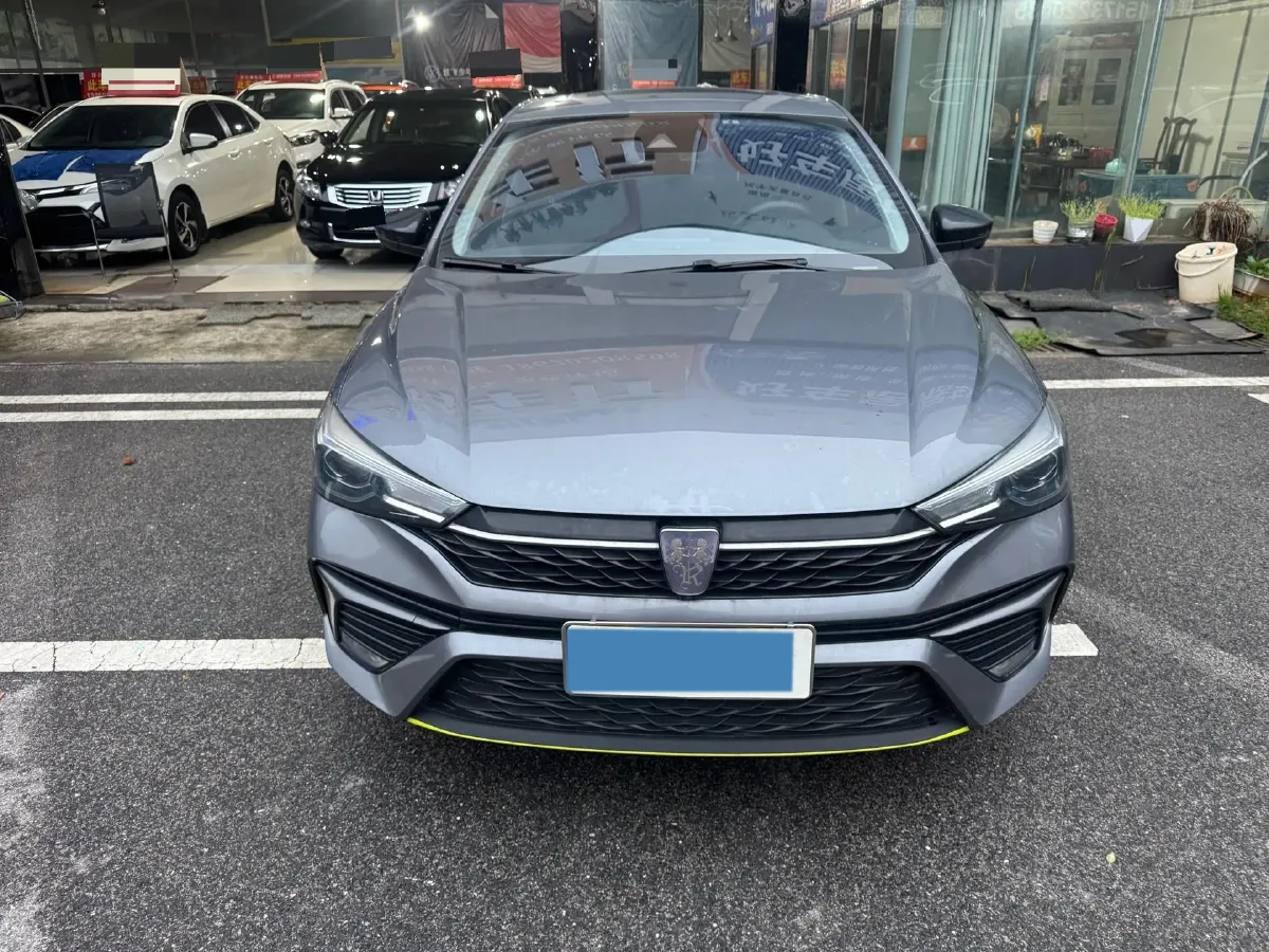 2021 Roewe i5 1.5L 120HP L4 CVT,autocango,china used car exporter,china ev exporter,chinese used car exporter,chinese used ev exporter