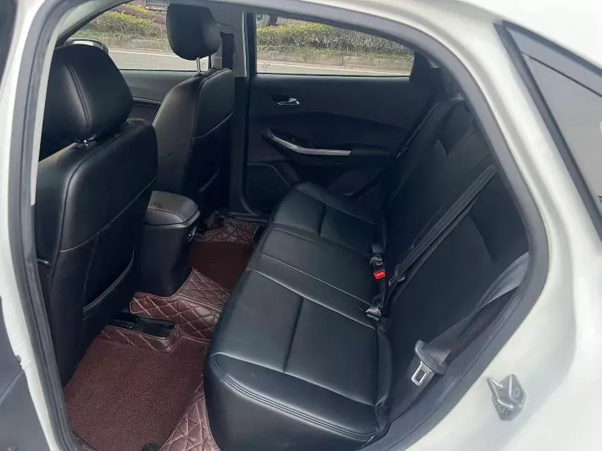 2019 Ford Escort 1.5L 122HP L3 6AT,autocango,china used car exporter,china ev exporter,chinese used car exporter,chinese used ev exporter