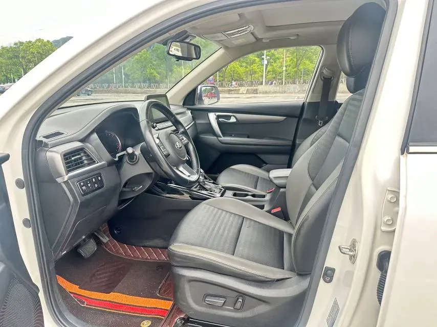 2018 Kia Sportage R 2.0L 160HP L4 6AT,autocango,china used car exporter,china ev exporter,chinese used car exporter,chinese used ev exporter