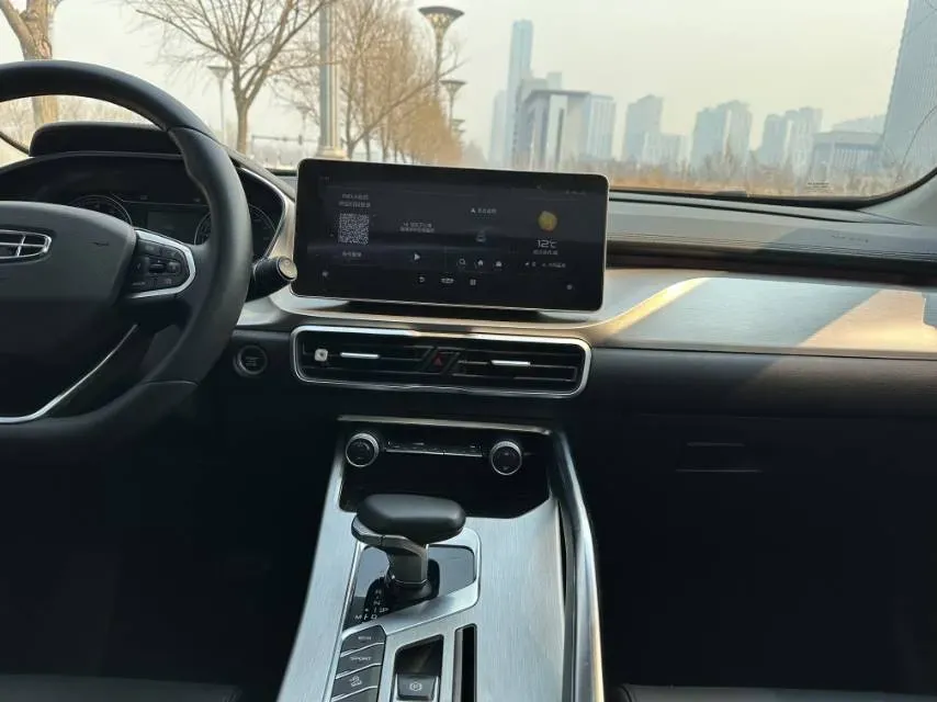 2021 Geely Coolray 1.4T 141HP L4 6DCT,autocango,china used car exporter,china ev exporter,chinese used car exporter,chinese used ev exporter