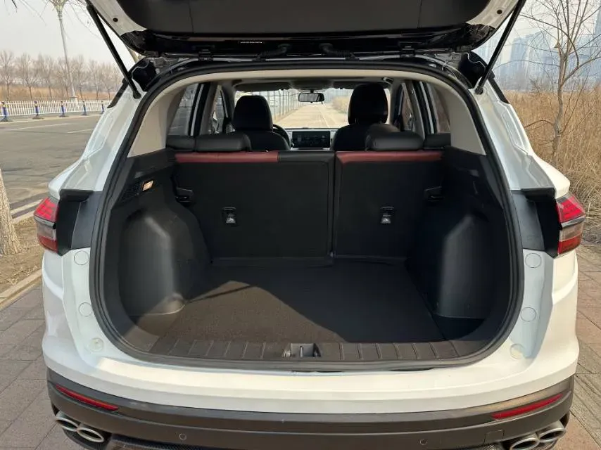 2021 Geely Coolray 1.4T 141HP L4 6DCT,autocango,china used car exporter,china ev exporter,chinese used car exporter,chinese used ev exporter