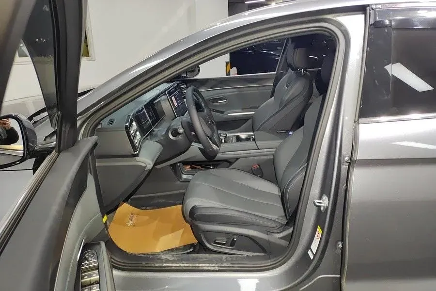 2024 BYD Seal06 1.5L 101HP L4 E-CVT PHEV 10.08KWH,autocango,china used car exporter,china ev exporter,chinese used car exporter,chinese used ev exporter