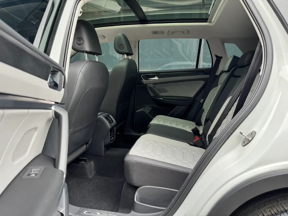 2023 Volkswagen Tayron 1.4T 150HP L4 7DCT,autocango,china used car exporter,china ev exporter,chinese used car exporter,chinese used ev exporter