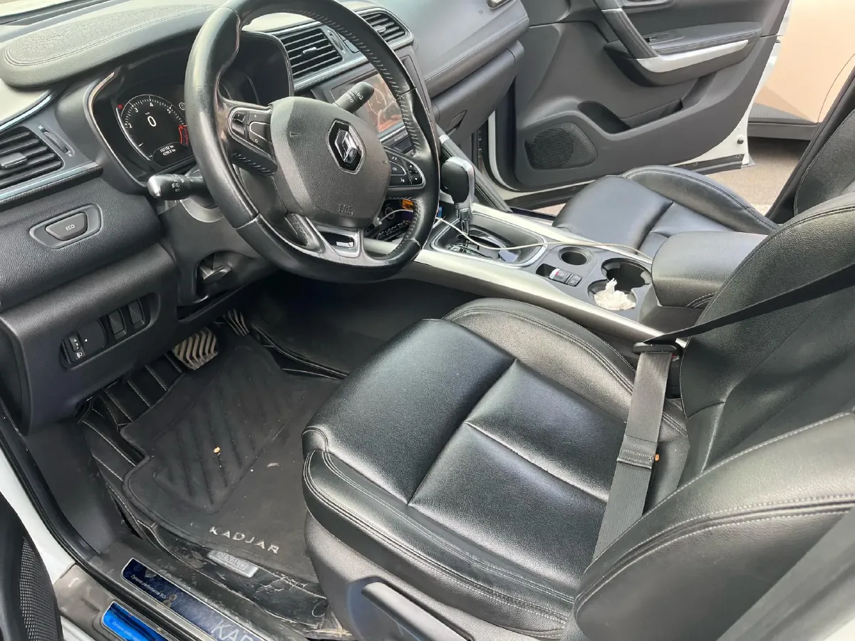 2017 Renault Kadjar 2.0L 150HP L4 CVT,autocango,china used car exporter,china ev exporter,chinese used car exporter,chinese used ev exporter