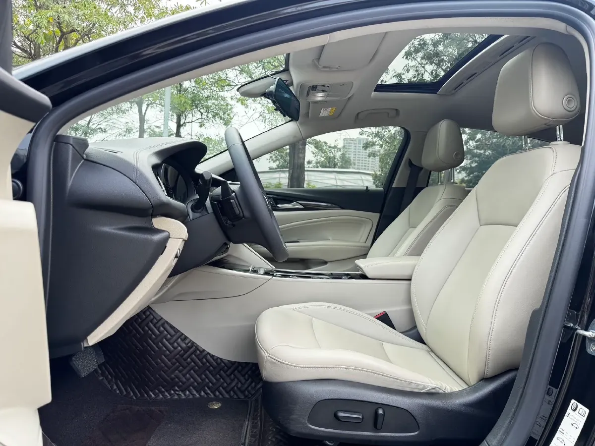 2020 Buick Regal 1.5T 169HP L4 9AT,autocango,china used car exporter,china ev exporter,chinese used car exporter,chinese used ev exporter