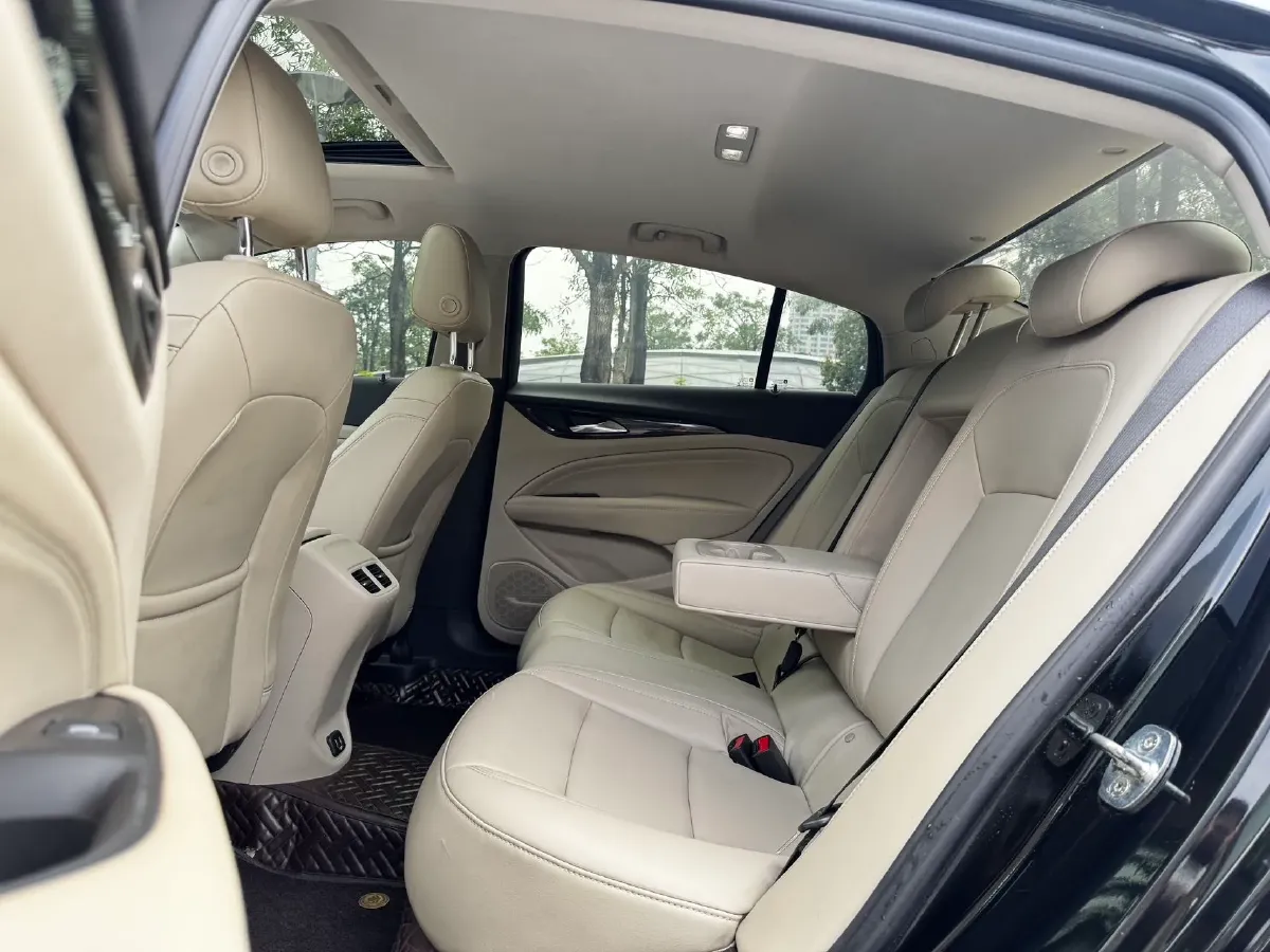 2020 Buick Regal 1.5T 169HP L4 9AT,autocango,china used car exporter,china ev exporter,chinese used car exporter,chinese used ev exporter