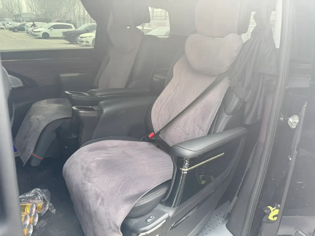 2024 GAC Trumpchi M8 2.0T 190HP L4 2DHT Hybrid,autocango,china used car exporter,china ev exporter,chinese used car exporter,chinese used ev exporter