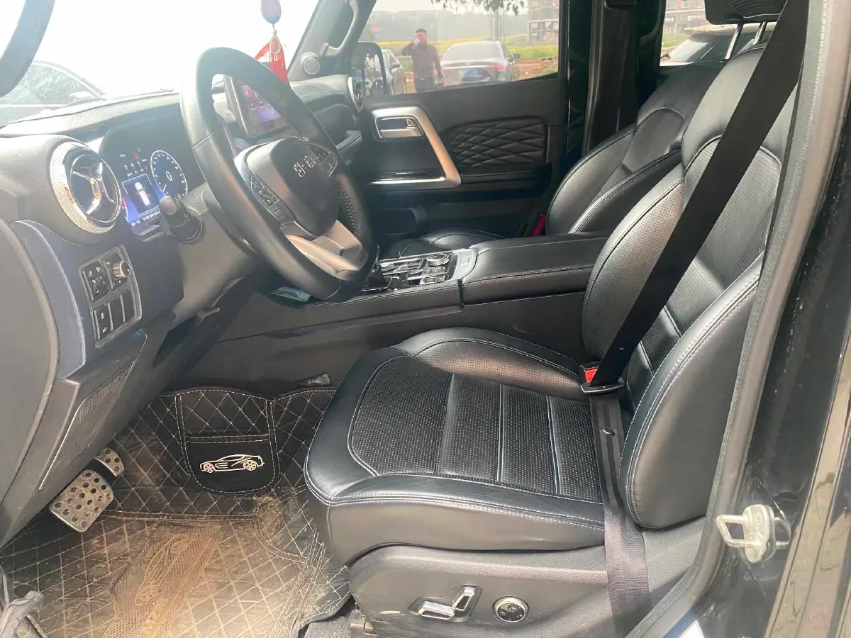 2020 Beijing BJ40 2.0T 224HP L4 8AT,autocango,china used car exporter,china ev exporter,chinese used car exporter,chinese used ev exporter