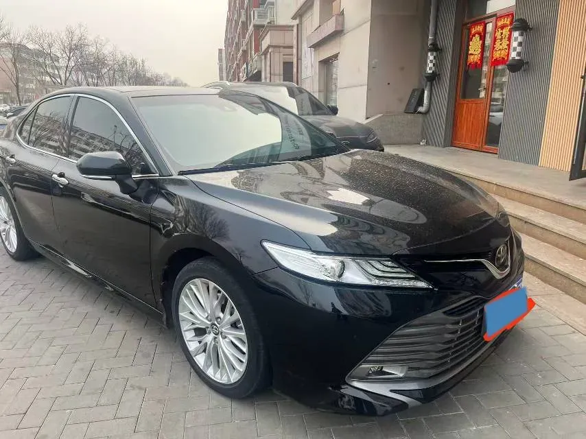 2019 Toyota Camry 2.5L 209HP L4 8AT,autocango,china used car exporter,china ev exporter,chinese used car exporter,chinese used ev exporter