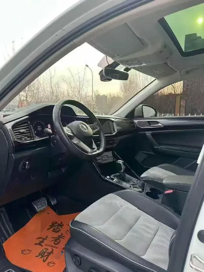 2020 Volkswagen Tayron X 2.0T 186HP L4 7DCT,autocango,china used car exporter,china ev exporter,chinese used car exporter,chinese used ev exporter