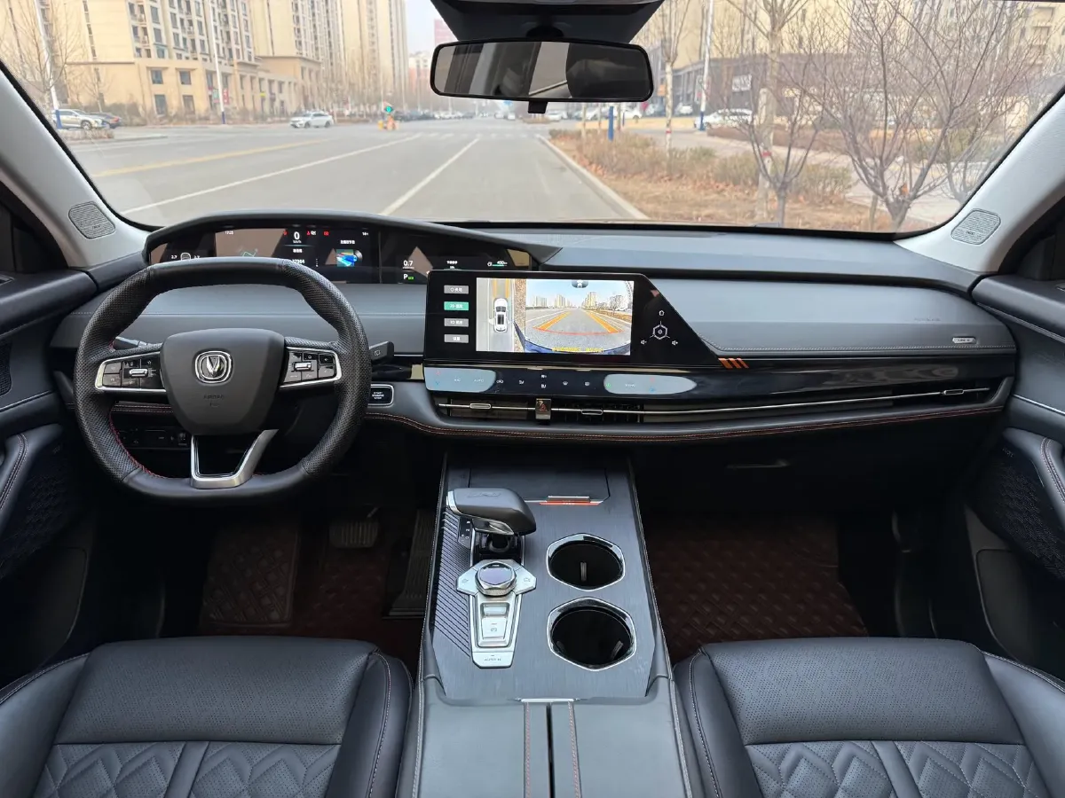 2021 ChangAn UNI-K 2.0T 233HP L4 8AT,autocango,china used car exporter,china ev exporter,chinese used car exporter,chinese used ev exporter