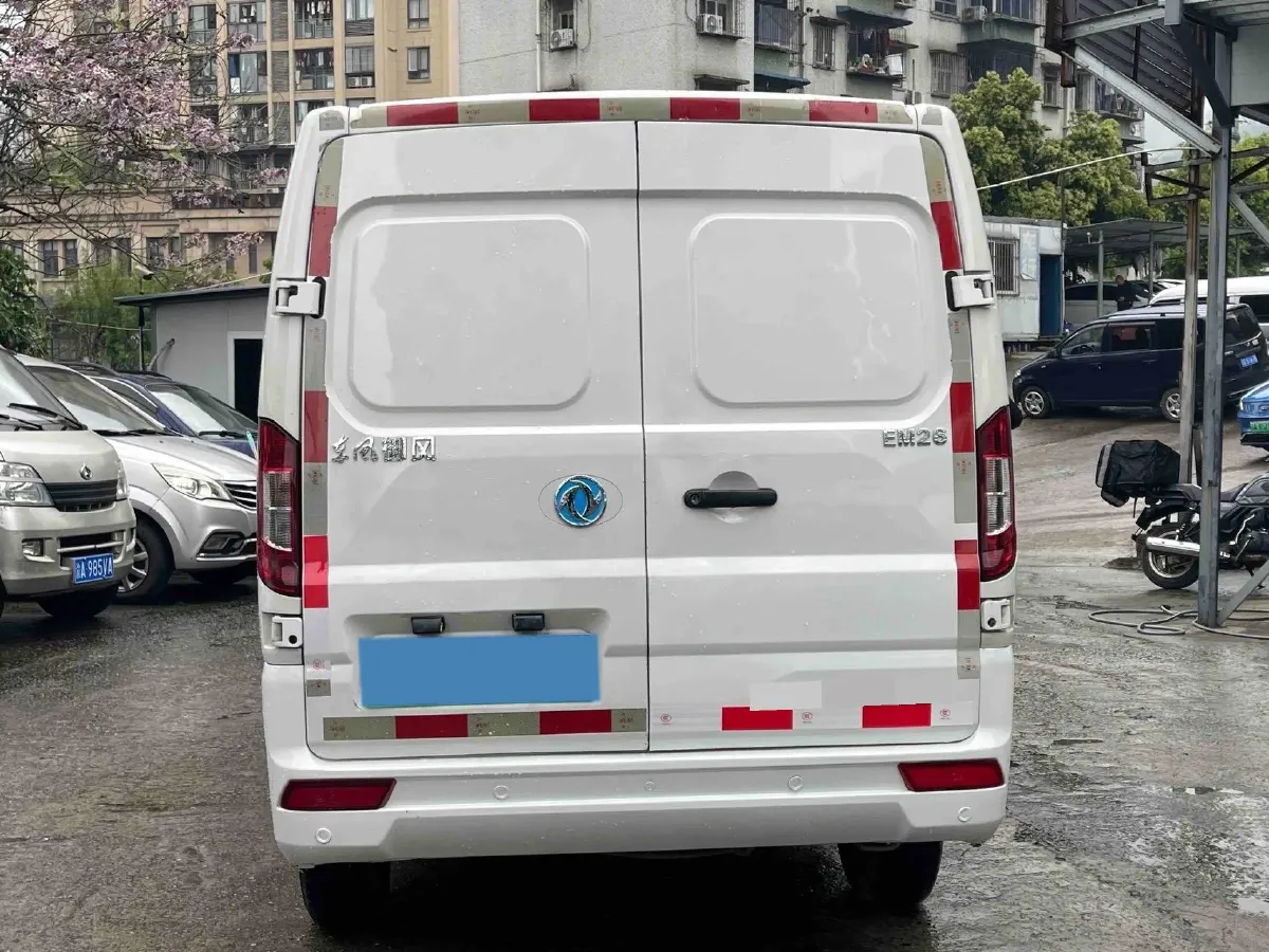 2020 DongFeng Aeolus YiXuan EV BEV 47.7KWH,autocango,china used car exporter,china ev exporter,chinese used car exporter,chinese used ev exporter