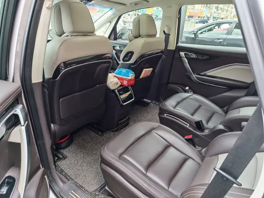 2019 Geely JiaJi 1.5T 177HP L3 7DCT,autocango,china used car exporter,china ev exporter,chinese used car exporter,chinese used ev exporter