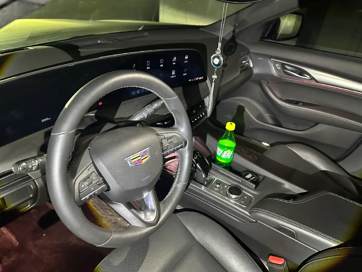 2024 Cadillac CT5 2.0T 237HP L4 10AT,autocango,china used car exporter,china ev exporter,chinese used car exporter,chinese used ev exporter