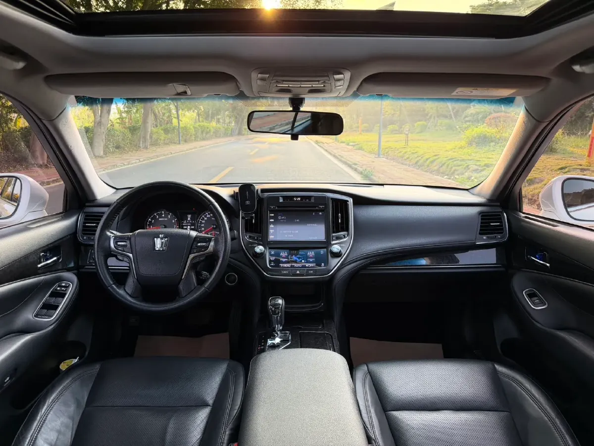 2018 Infiniti Q50L 2.0T 211HP L4 7AT,autocango,china used car exporter,china ev exporter,chinese used car exporter,chinese used ev exporter