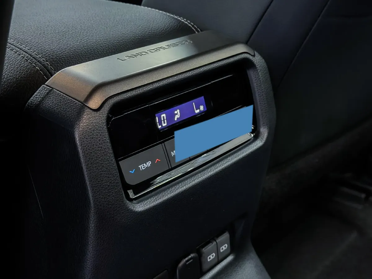 2025 Toyota Land Cruiser Prado 2.4T 282HP L4 8AT Hybrid 5.1KWH,autocango,china used car exporter,china ev exporter,chinese used car exporter,chinese used ev exporter