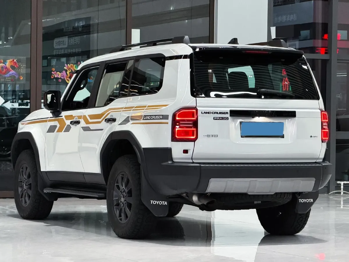 2025 Toyota Land Cruiser Prado 2.4T 282HP L4 8AT Hybrid 5.1KWH,autocango,china used car exporter,china ev exporter,chinese used car exporter,chinese used ev exporter
