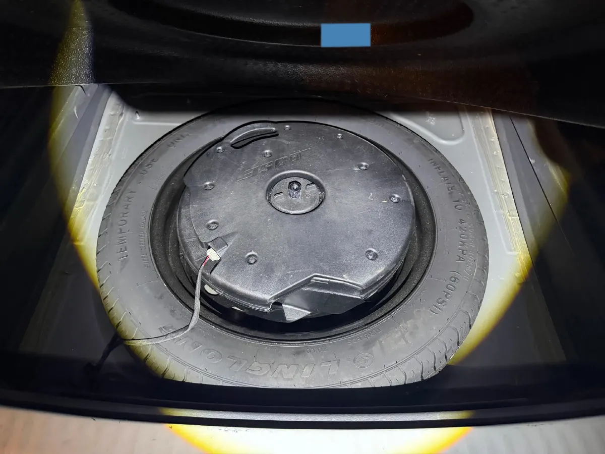 2019 HongQi HS5 2.0T 224HP L4 6AT,autocango,china used car exporter,china ev exporter,chinese used car exporter,chinese used ev exporter