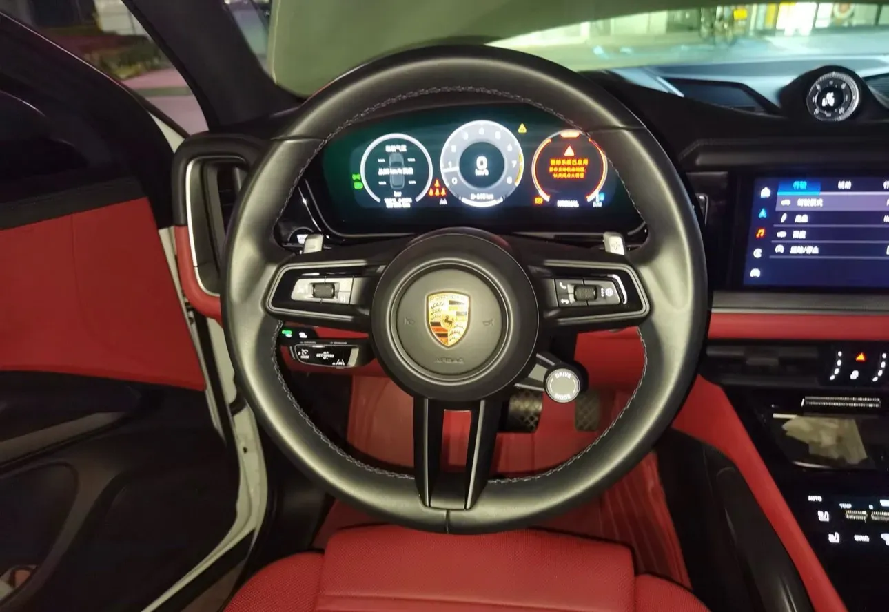 2024 Porsche Cayenne 3.0T 354HP V6 8AT,autocango,china used car exporter,china ev exporter,chinese used car exporter,chinese used ev exporter