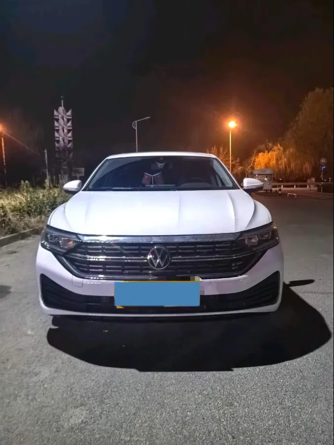 2023 Volkswagen Sagitar 1.5T 160HP L4 7DCT,autocango,china used car exporter,china ev exporter,chinese used car exporter,chinese used ev exporter