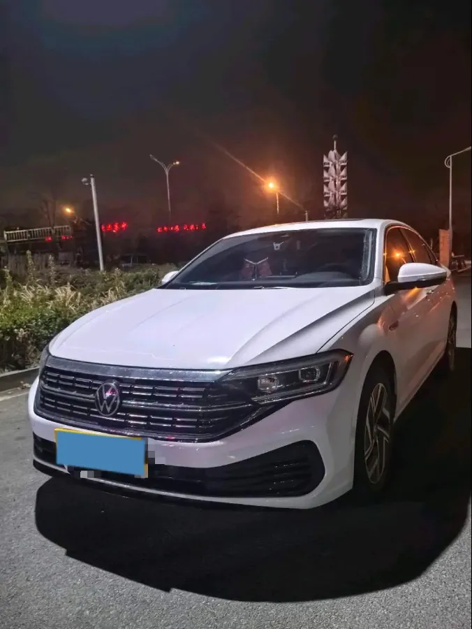 2023 Volkswagen Sagitar 1.5T 160HP L4 7DCT,autocango,china used car exporter,china ev exporter,chinese used car exporter,chinese used ev exporter