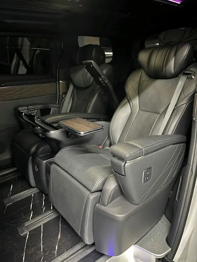 2024 Toyota Vellfire 2.5L 190HP L4 E-CVT Hybrid,autocango,china used car exporter,china ev exporter,chinese used car exporter,chinese used ev exporter