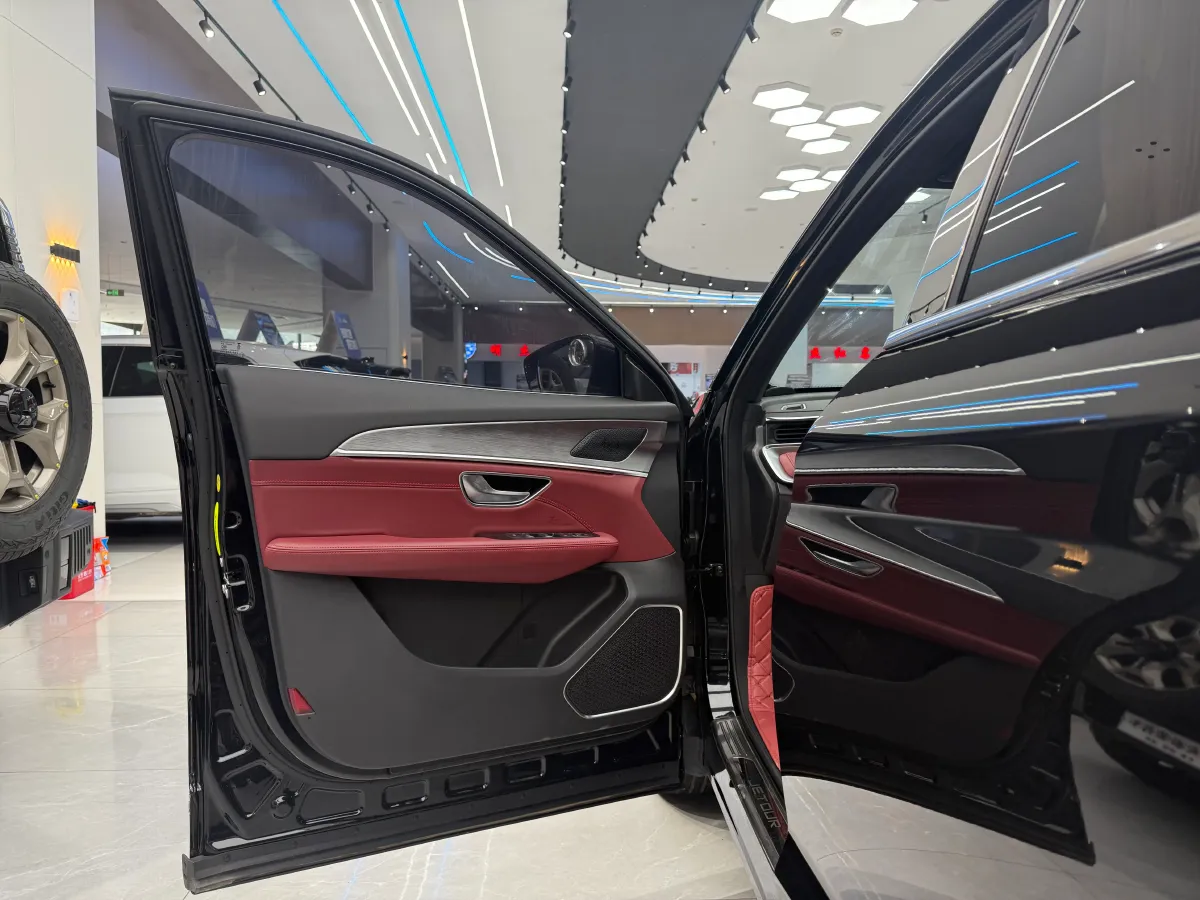 2025 Jetour X70 Plus 1.5T 156HP L4 6DCT,autocango,china used car exporter,china ev exporter,chinese used car exporter,chinese used ev exporter