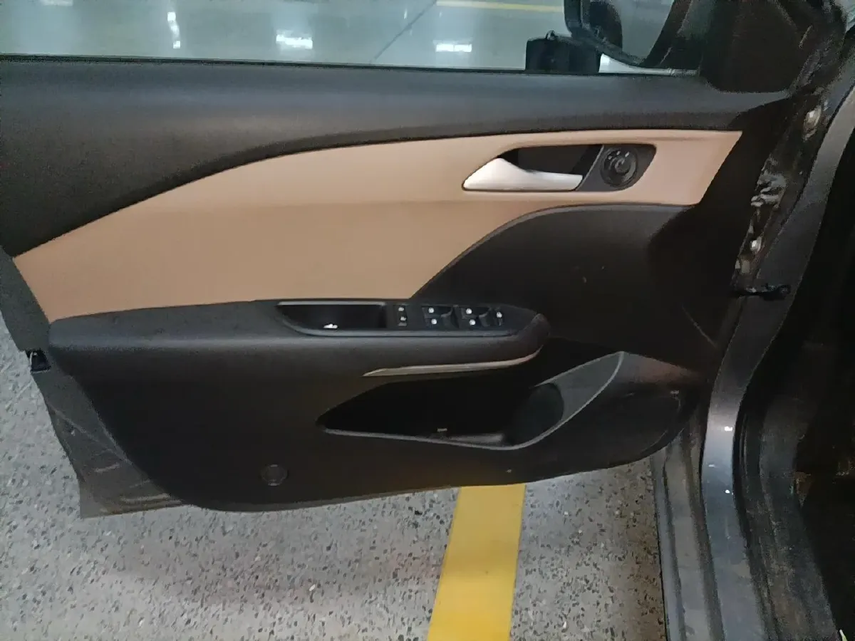 2021 Chevrolet Monza 1.5L 113HP L4 6AT,autocango,china used car exporter,china ev exporter,chinese used car exporter,chinese used ev exporter