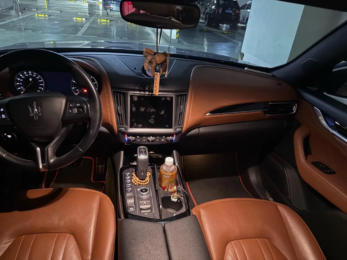 2021 Maserati Levante 3.0T 350HP V6 8AT,autocango,china used car exporter,china ev exporter,chinese used car exporter,chinese used ev exporter