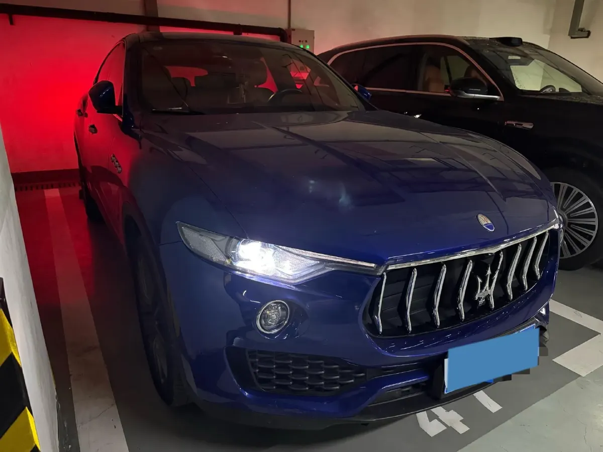 2021 Maserati Levante 3.0T 350HP V6 8AT,autocango,china used car exporter,china ev exporter,chinese used car exporter,chinese used ev exporter