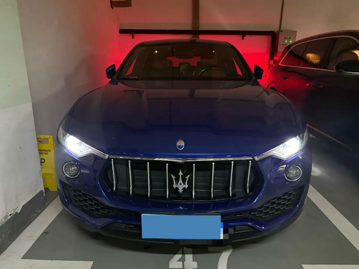 2021 Maserati Levante 3.0T 350HP V6 8AT,autocango,china used car exporter,china ev exporter,chinese used car exporter,chinese used ev exporter