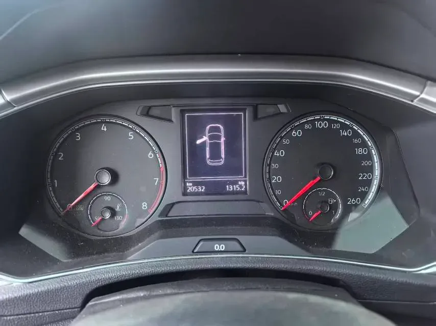 2022 Volkswagen T-Roc 1.4T 150HP L4 7DCT,autocango,china used car exporter,china ev exporter,chinese used car exporter,chinese used ev exporter