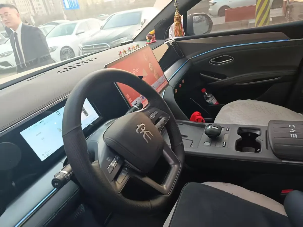 2025 BYD SongL DM-i 1.5L 101HP L4 E-CVT PHEV 18.3KWH,autocango,china used car exporter,china ev exporter,chinese used car exporter,chinese used ev exporter