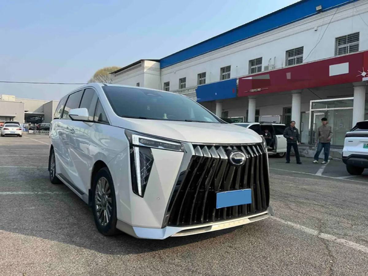 2024 GAC Trumpchi M8 2.0T 190HP L4 E-CVT Hybrid,autocango,china used car exporter,china ev exporter,chinese used car exporter,chinese used ev exporter