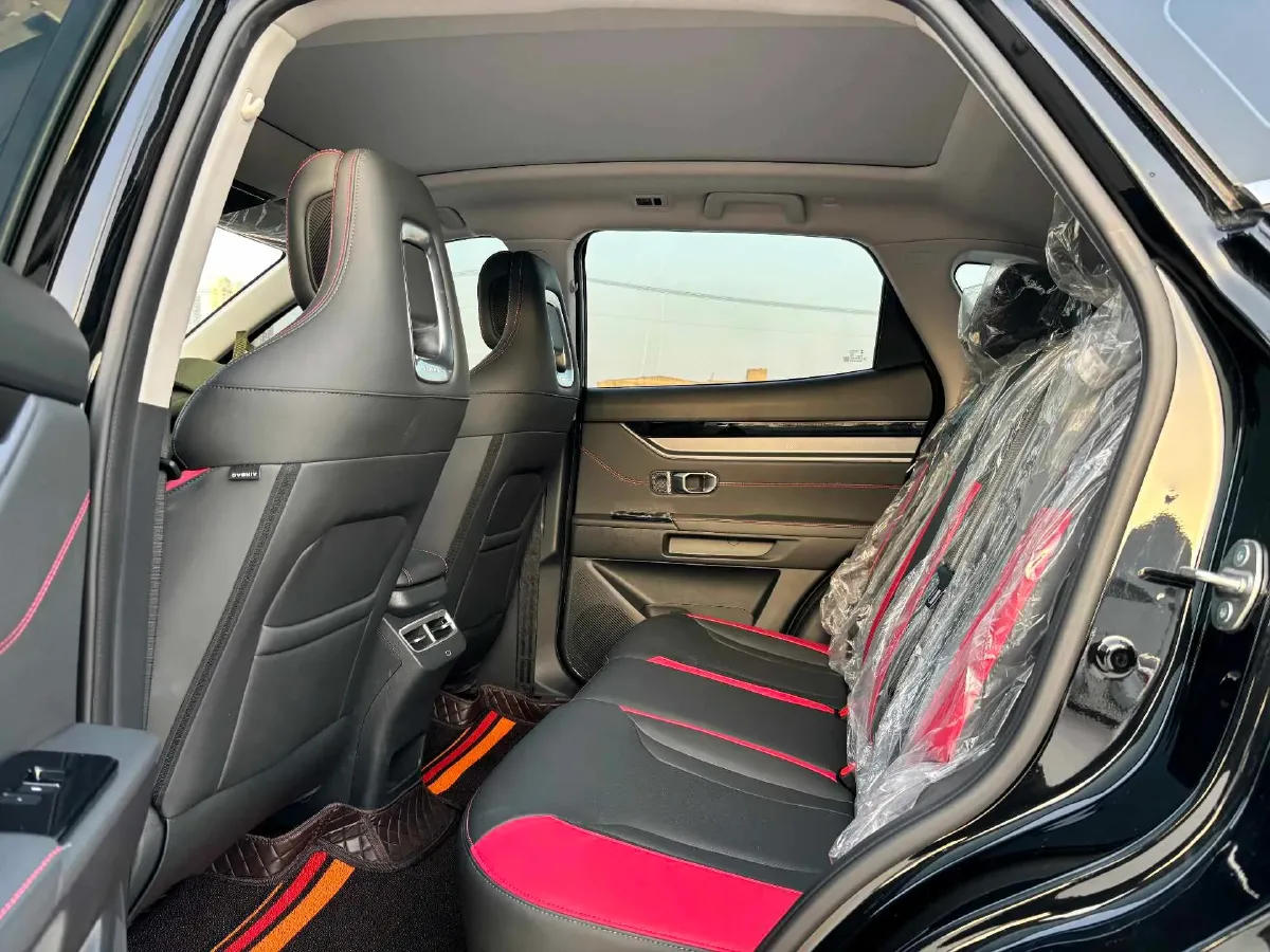 2024 Jetour DASHING 1.5T 156HP L4 6DCT,autocango,china used car exporter,china ev exporter,chinese used car exporter,chinese used ev exporter