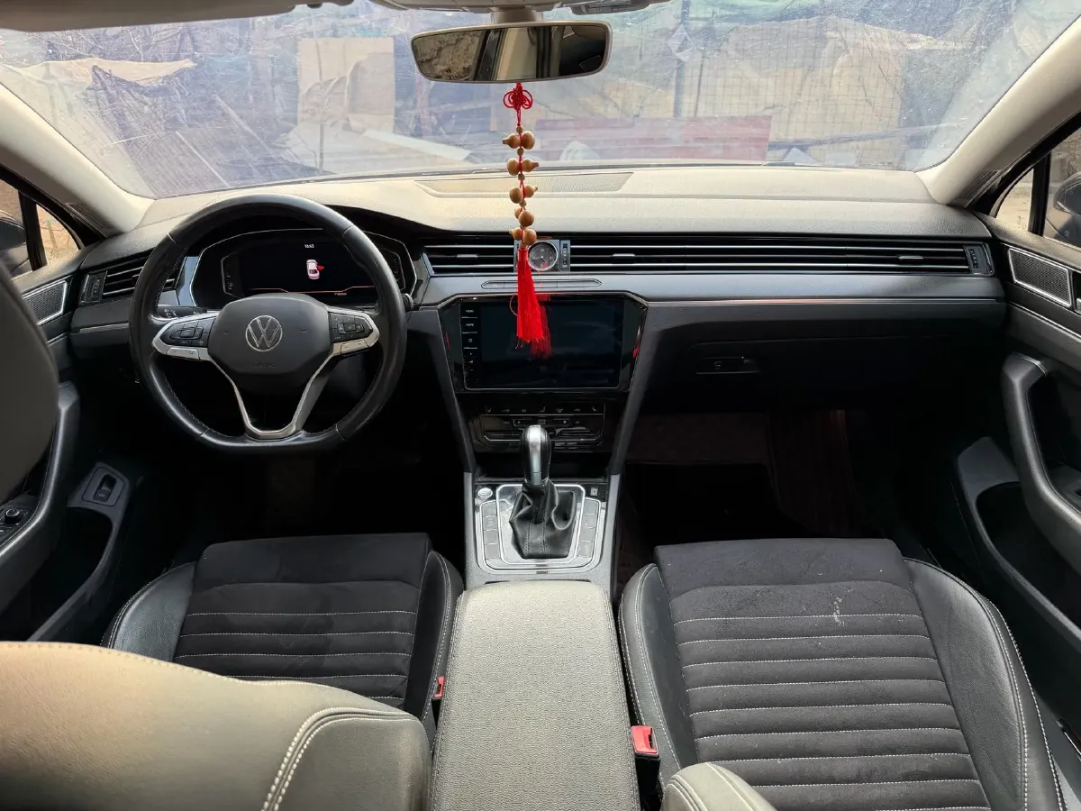 2020 Volkswagen Magotan 2.0T 186HP L4 7DCT,autocango,china used car exporter,china ev exporter,chinese used car exporter,chinese used ev exporter