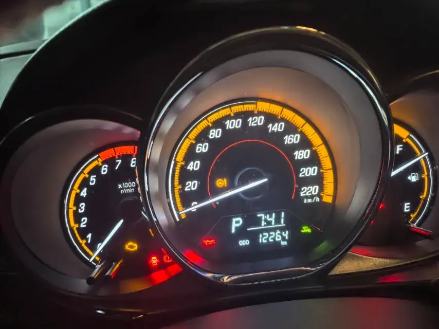 2022 Toyota Yaris L 1.5L 112HP L4 CVT,autocango,china used car exporter,china ev exporter,chinese used car exporter,chinese used ev exporter