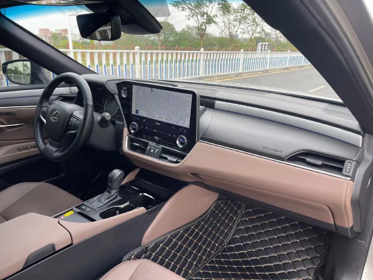 2025 Lexus ES 2.0L 173HP L4 CVT,autocango,china used car exporter,china ev exporter,chinese used car exporter,chinese used ev exporter