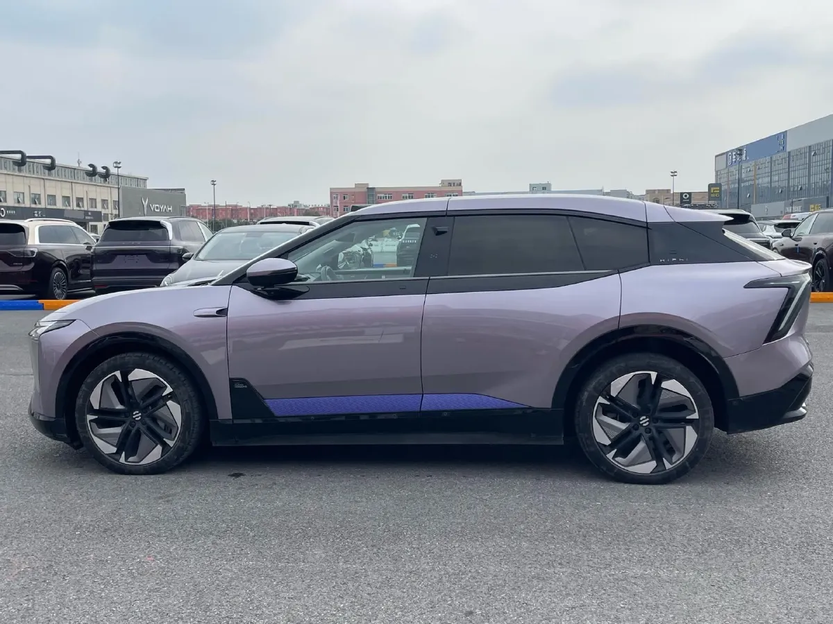 2023 HiPhi Y BEV 76.6KWH,autocango,china used car exporter,china ev exporter,chinese used car exporter,chinese used ev exporter