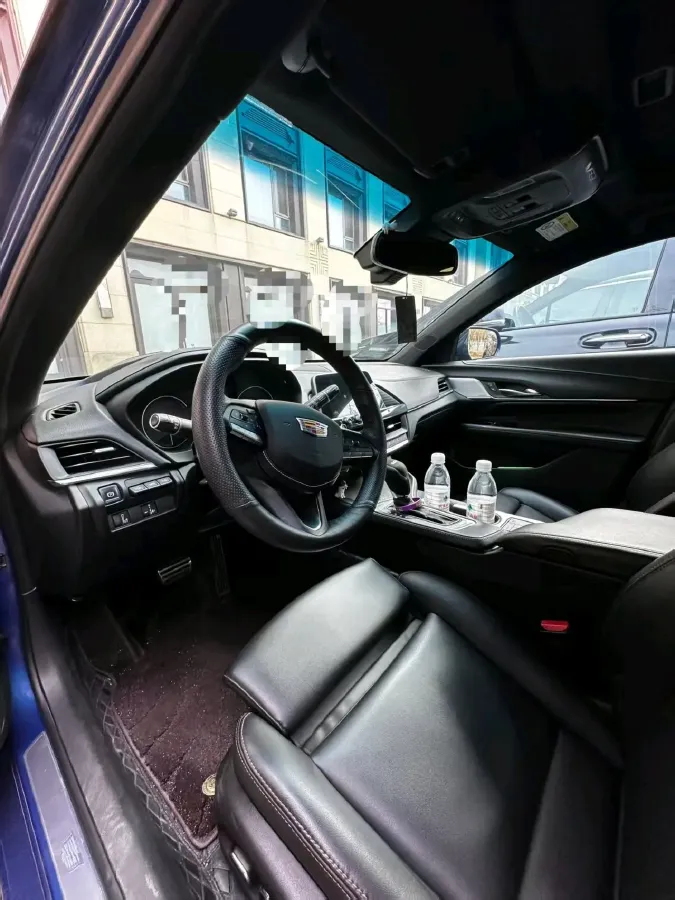 2021 Cadillac CT4 2.0T 237HP L4 8AT,autocango,china used car exporter,china ev exporter,chinese used car exporter,chinese used ev exporter