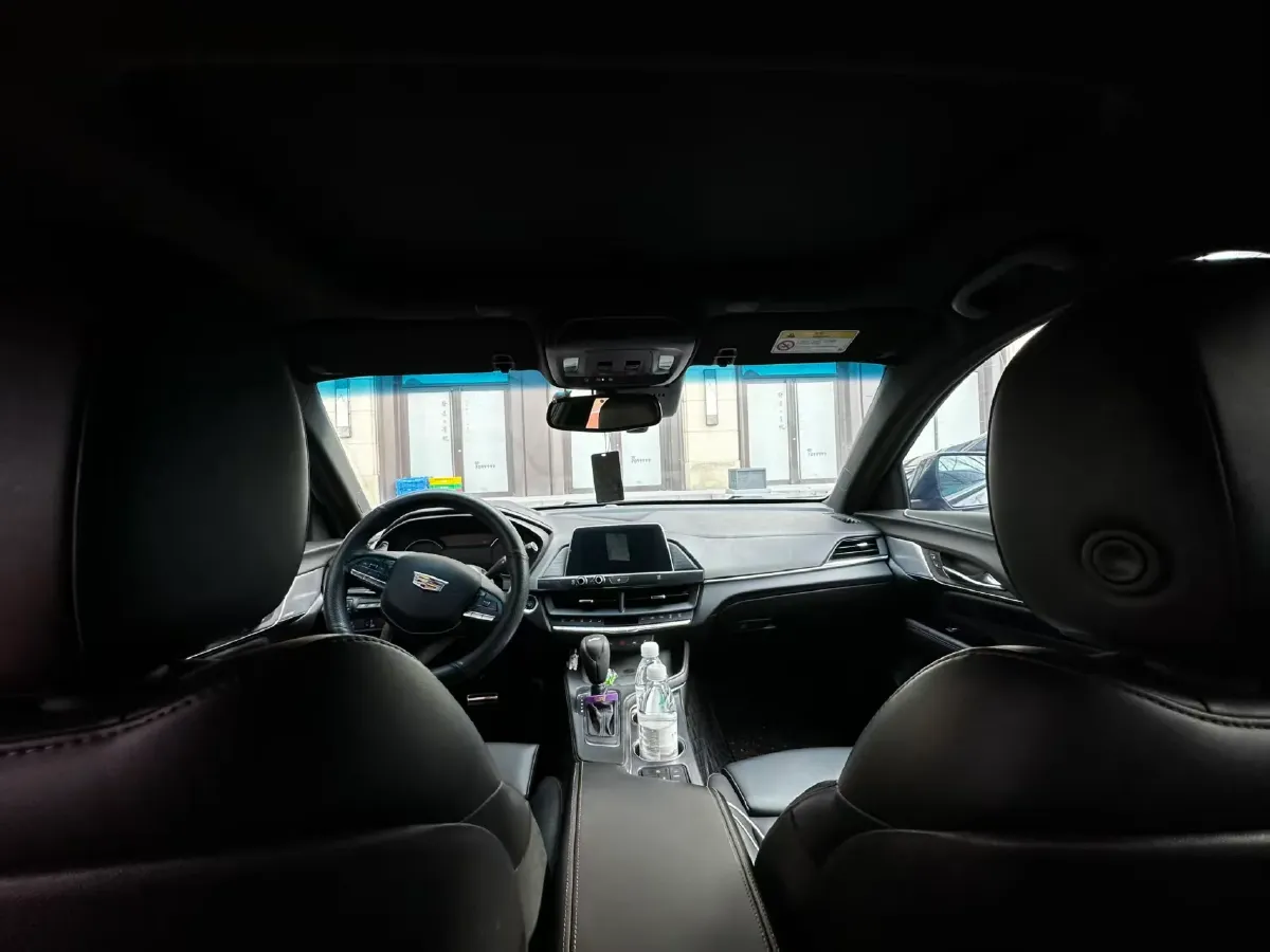 2021 Cadillac CT4 2.0T 237HP L4 8AT,autocango,china used car exporter,china ev exporter,chinese used car exporter,chinese used ev exporter