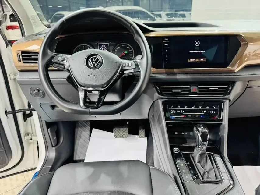 2021 Volkswagen Tharu 1.4T 150HP L4 7DCT,autocango,china used car exporter,china ev exporter,chinese used car exporter,chinese used ev exporter