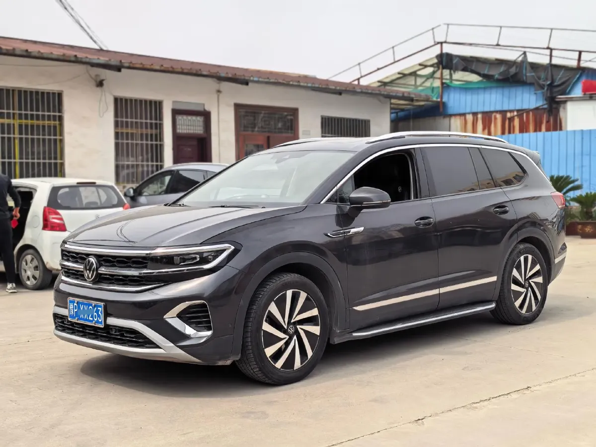 2021 Volkswagen Talagon 2.0T 220HP L4 7DCT,autocango,china used car exporter,china ev exporter,chinese used car exporter,chinese used ev exporter