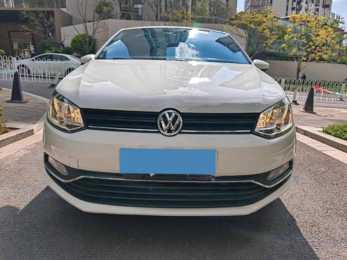 2016 Volkswagen Polo 1.6L 110HP L4 6AT,autocango,china used car exporter,china ev exporter,chinese used car exporter,chinese used ev exporter
