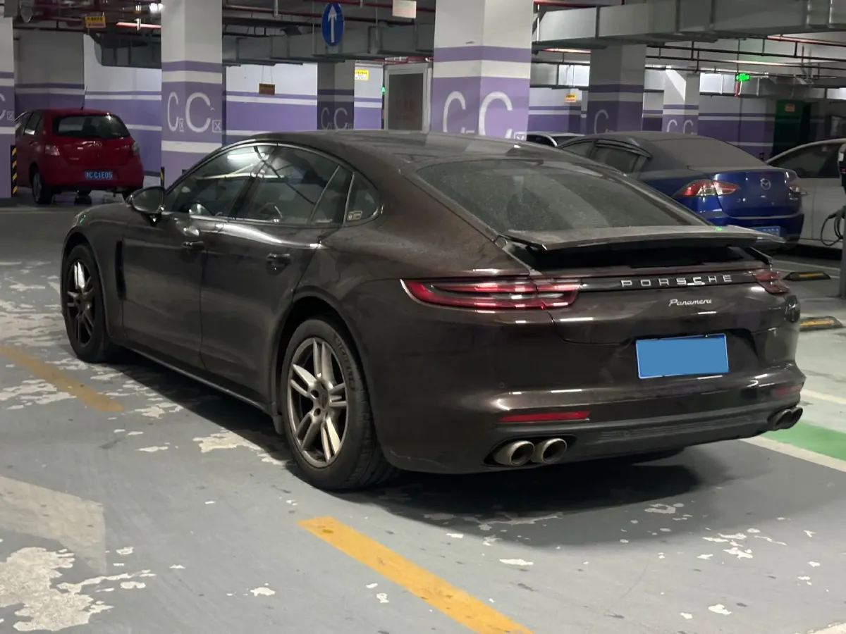 2019 Porsche Panamera 2.9T 330HP V6 8DCT,autocango,china used car exporter,china ev exporter,chinese used car exporter,chinese used ev exporter